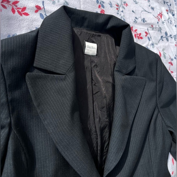 New Aritzia Babaton Blazer Jacket - Picture 5 of 11